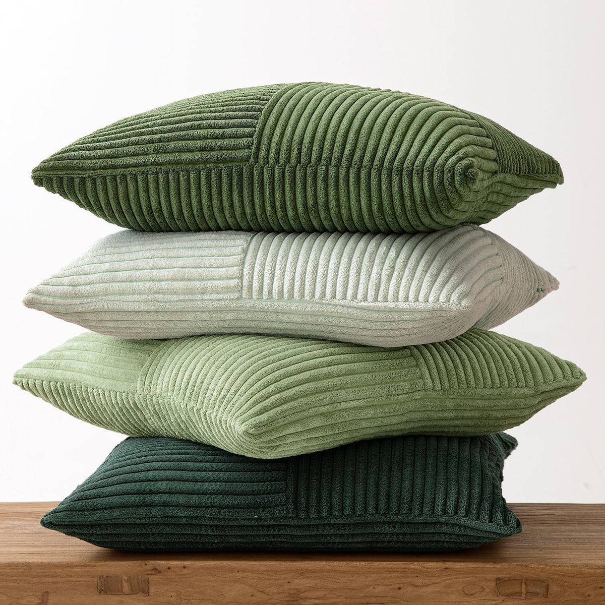 Lot de 4 housses de coussin en velours côtelé vert 40 x 40 cm